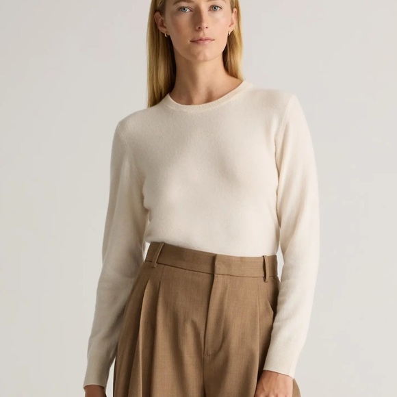 Quince Sweaters - Quince Mongolian Cashmere Crewneck Sweater in Ivory Sz S